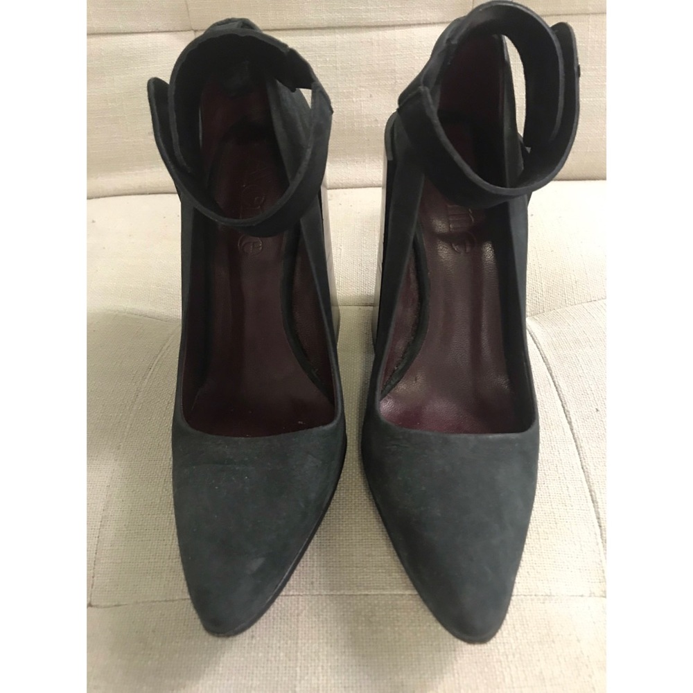 Acne Dark Green Terra Pump - Picture 5 of 8